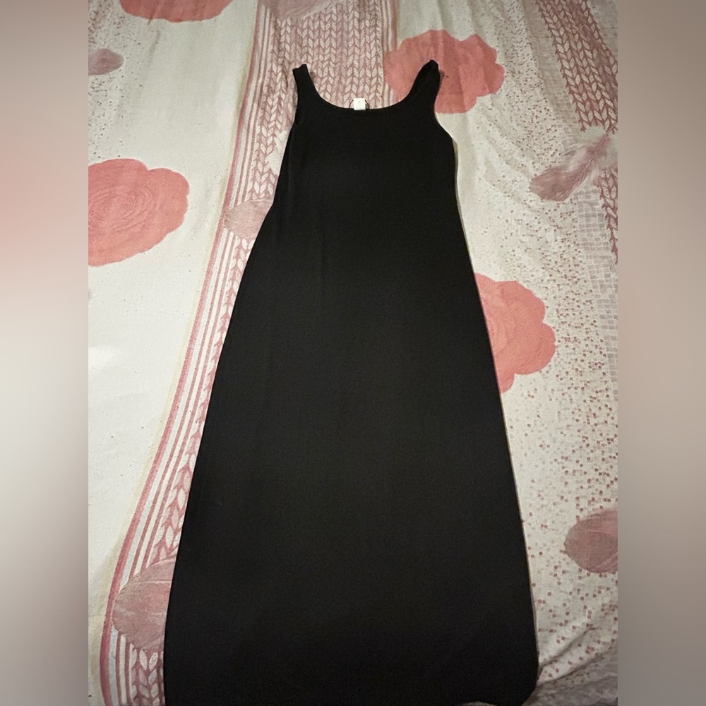 Long black dress